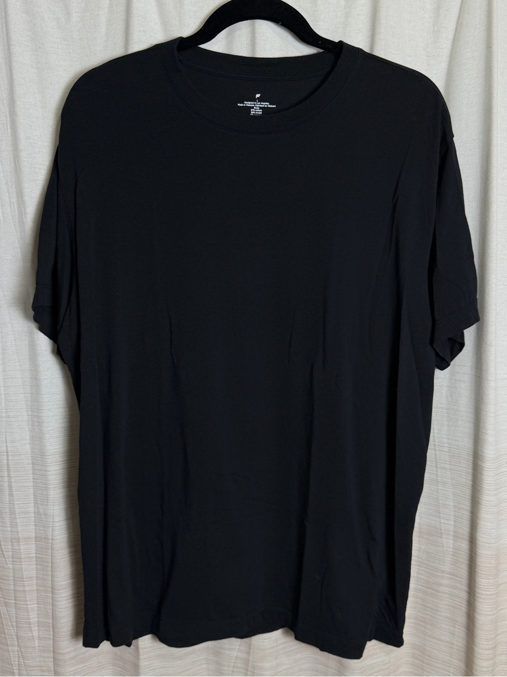 Fabletics | The 24-7 Tee | Black View 2